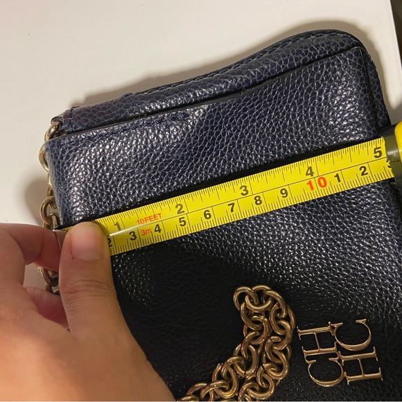 Rare Carolina Herrera Dark Blue Leather Clutch with Gold Chain - Picture 9 of 9